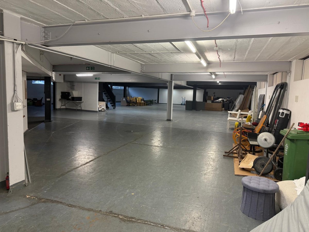 Industrial Unit in Leicester - photo 4