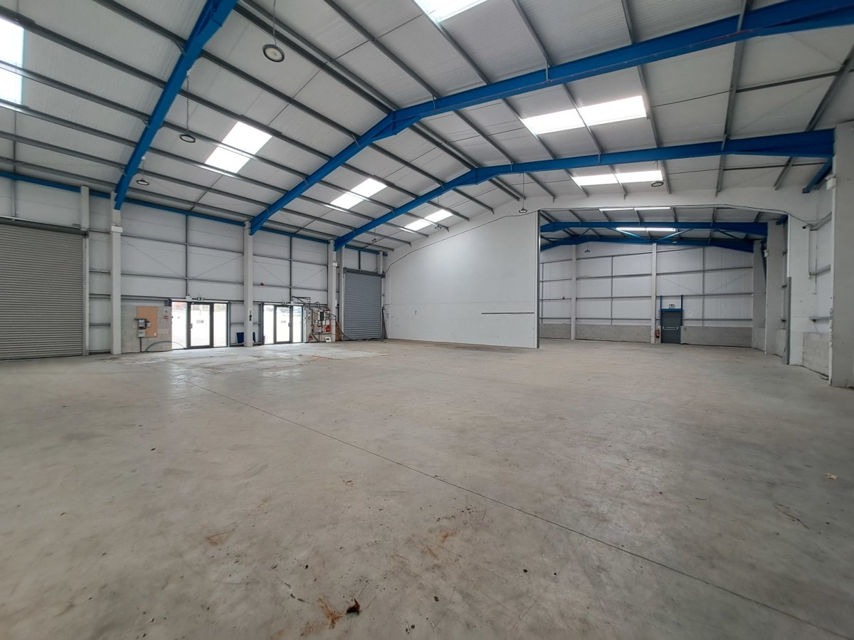 Industrial Unit in Truro - photo 3