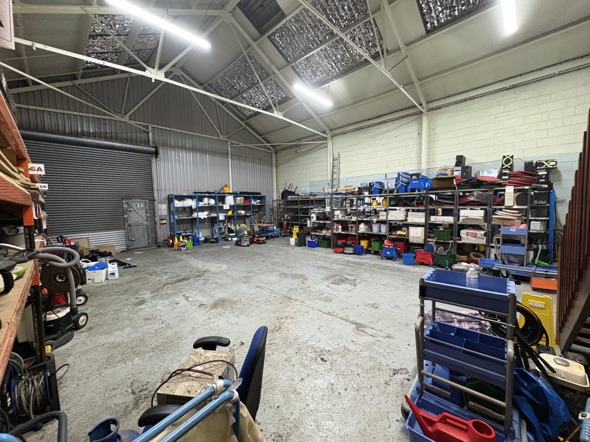 Industrial Unit in Southampton - photo 4