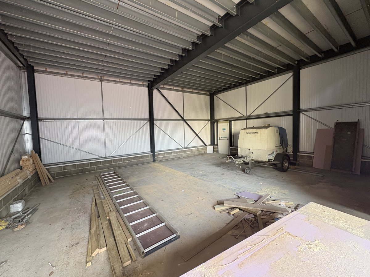 Industrial Unit in Hythe - photo 4
