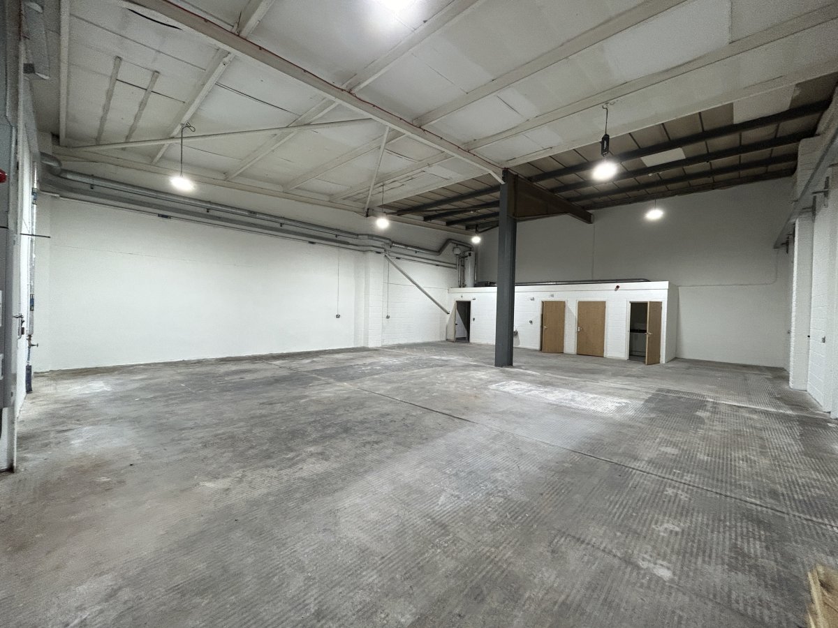 Industrial Unit in Penzance - photo 2