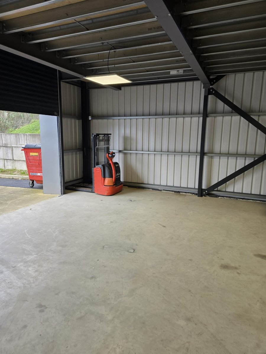 Industrial Unit in Plympton - photo 3