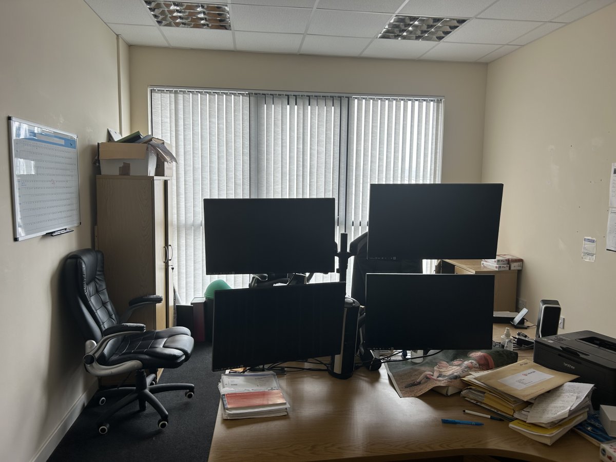 Industrial Unit in Plymouth - photo 3