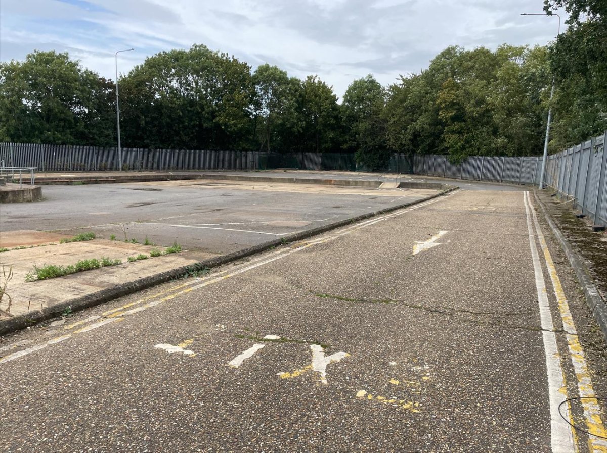 Industrial in Hatfield