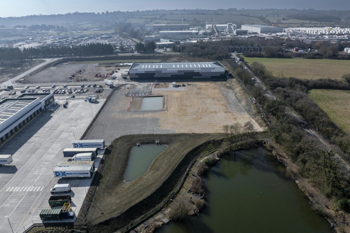 Industrial Unit in Derby - photo 2