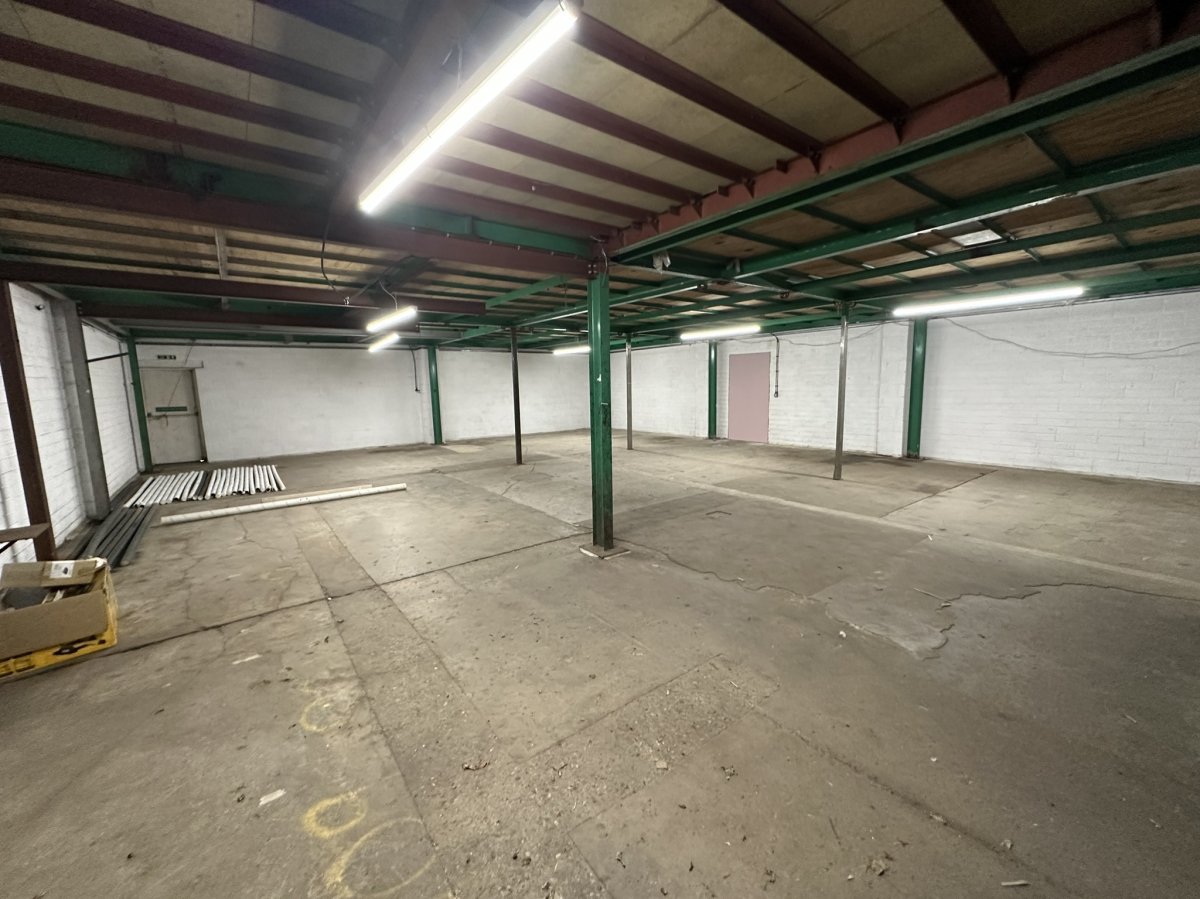 Industrial Unit in Brixham - photo 3