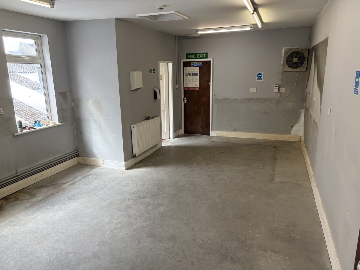 Industrial Unit in Leicester - photo 4