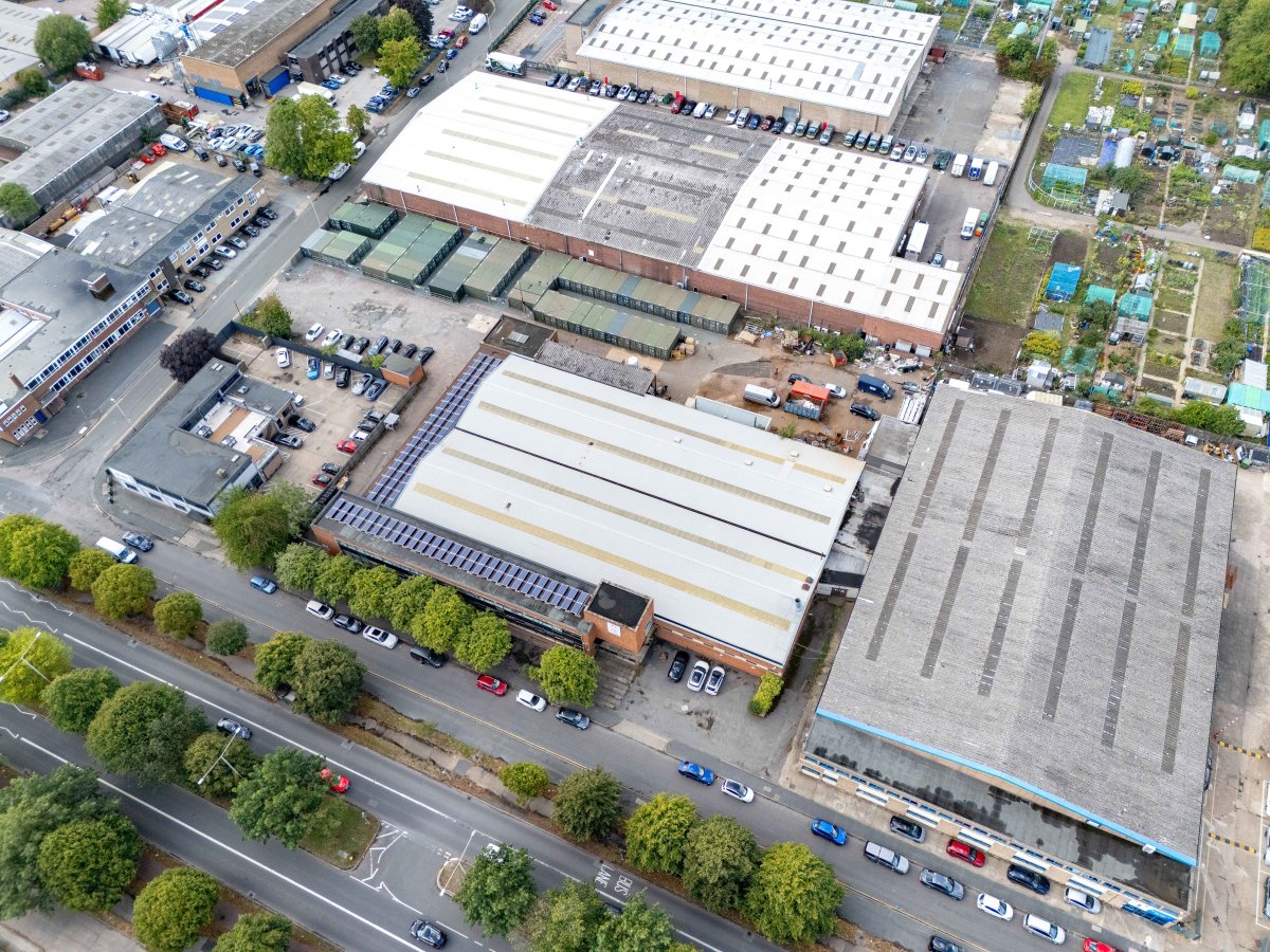 Industrial Unit in Leicester - photo 3