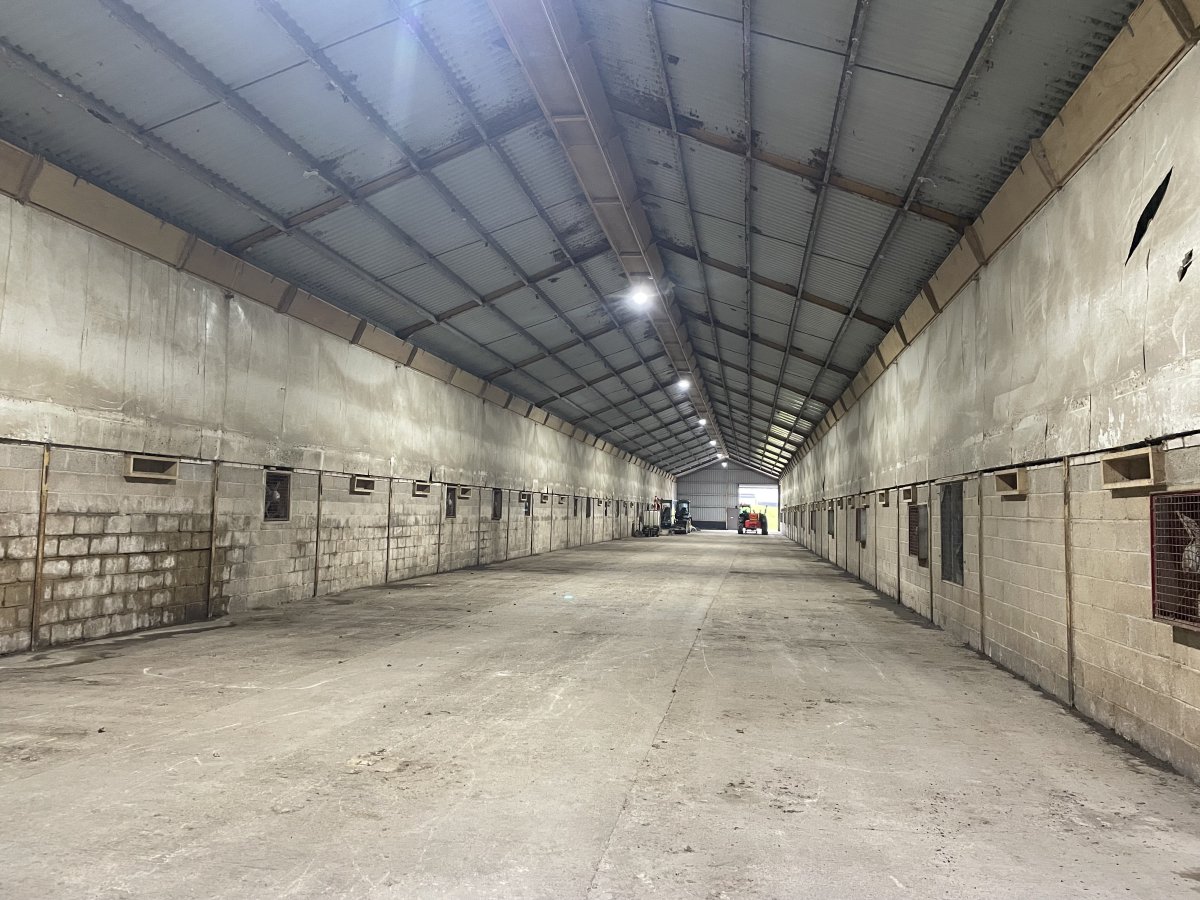 Industrial Unit in Blandford Forum - photo 2
