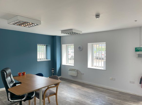 Industrial Unit in Wincanton - photo 2