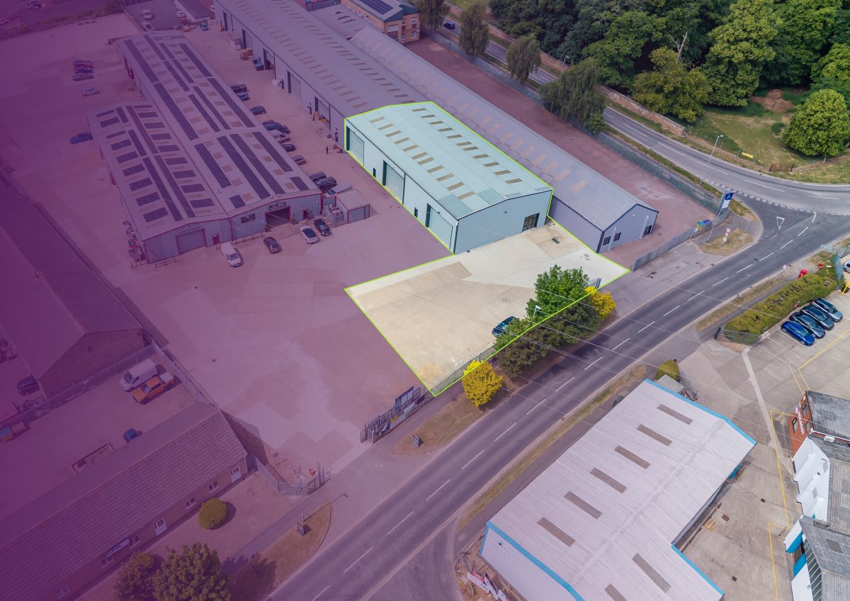 Industrial Unit in Grantham - photo 3