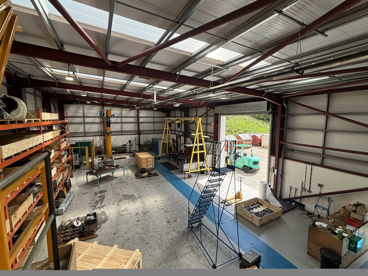 Industrial Unit in Arnhall Business Park - photo 2
