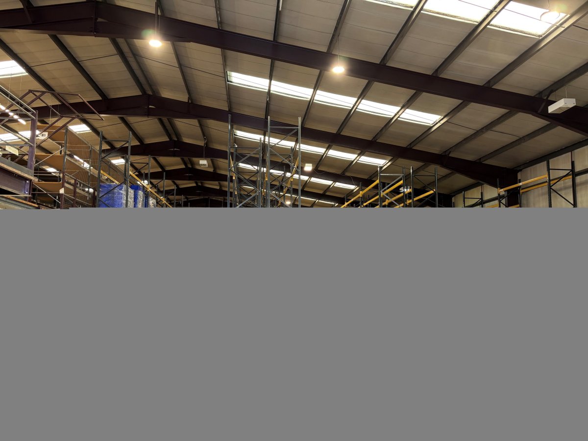 Industrial Unit in Altens Industrial Estate - photo 3