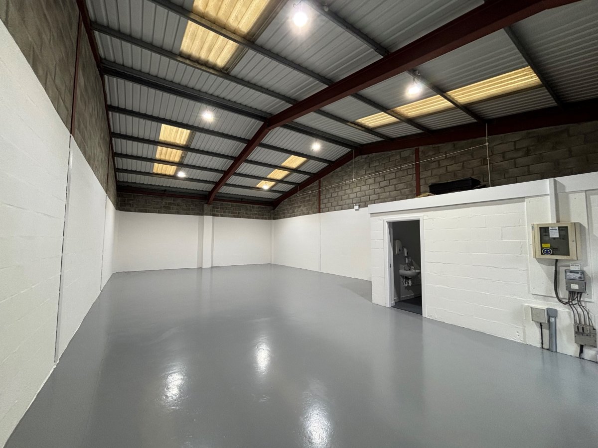 Industrial Unit in Aberdeen - photo 2