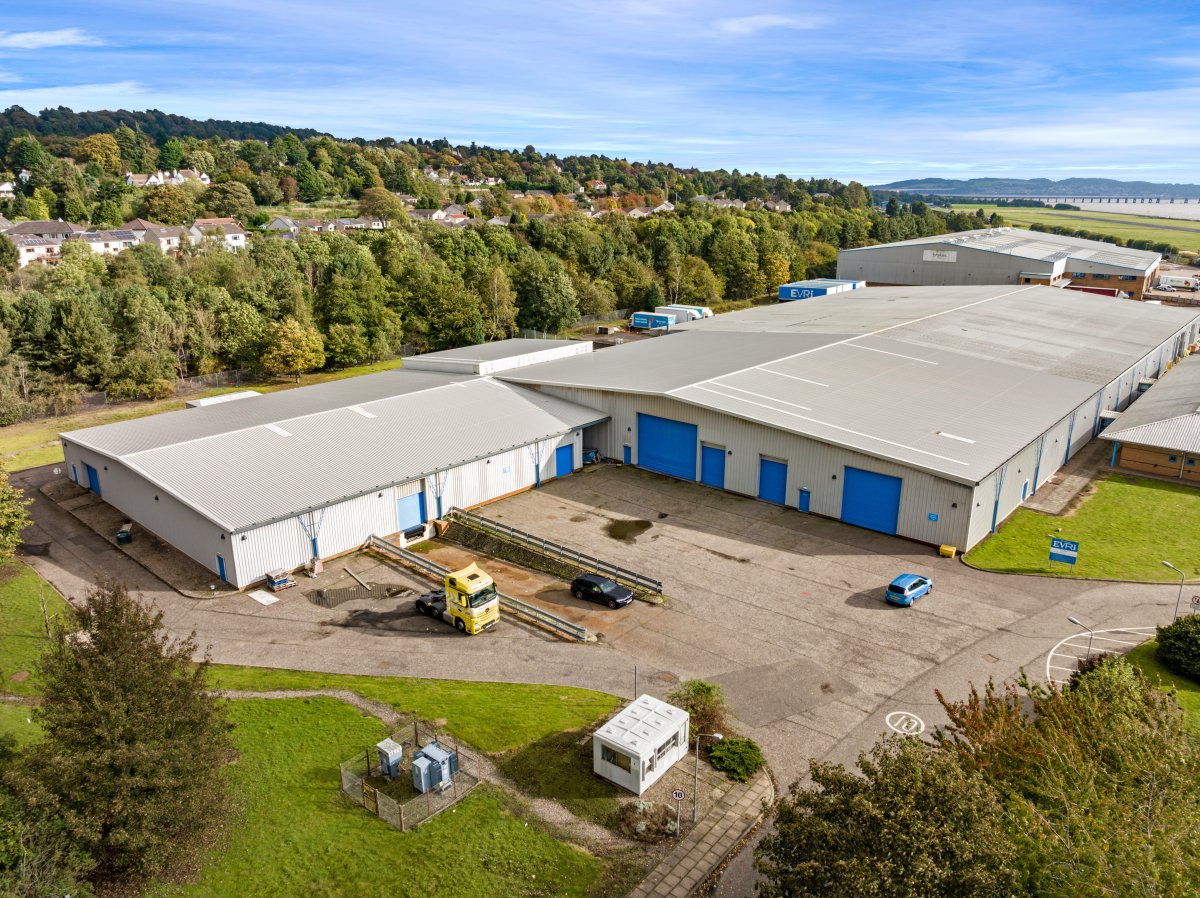 Industrial Unit in Dundee - photo 2