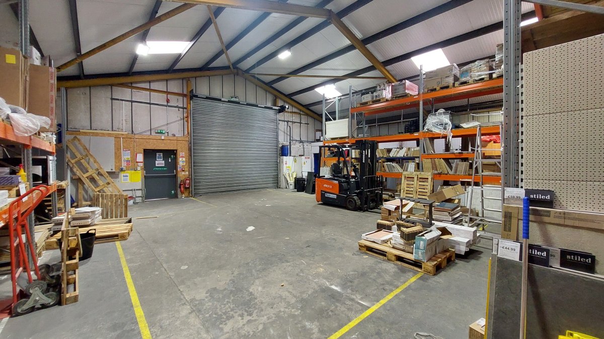 Industrial Unit in Dundee - photo 3