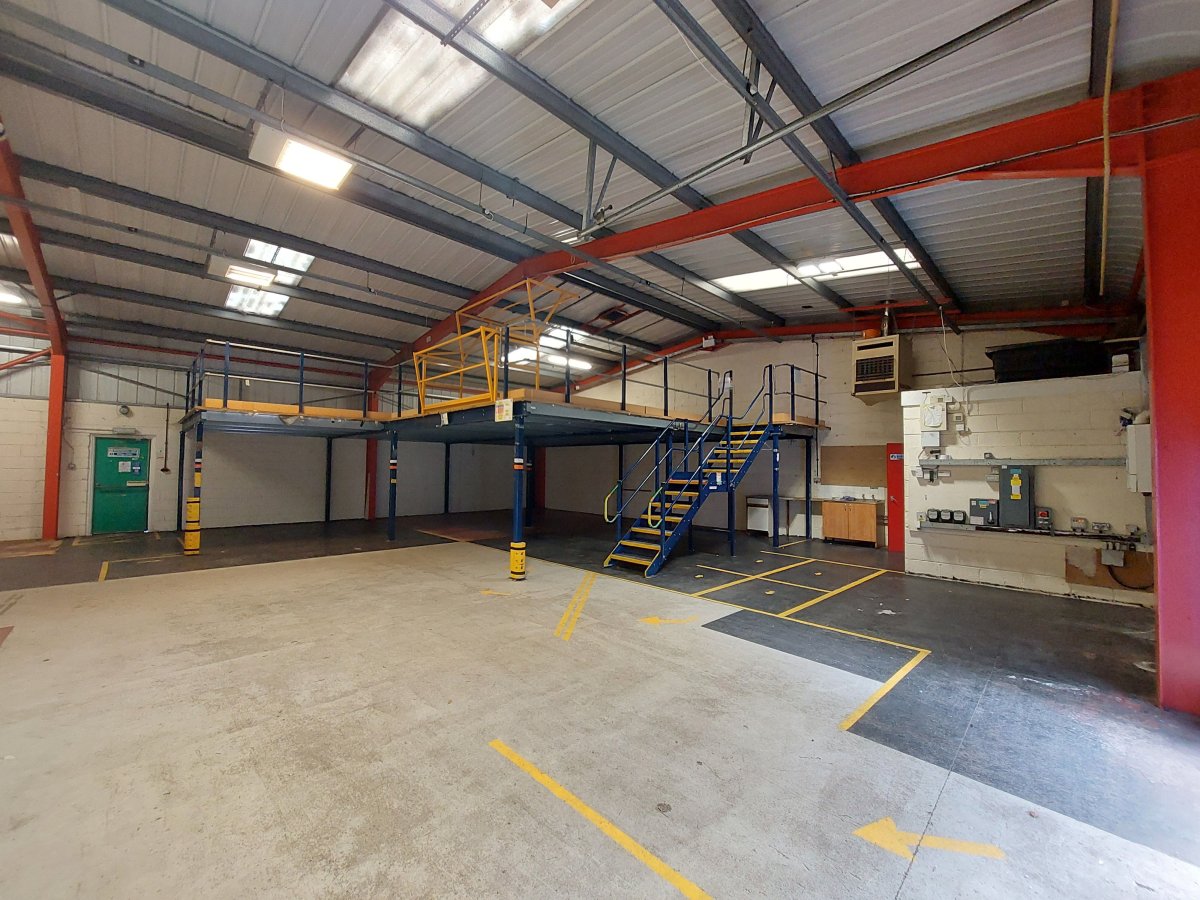 Industrial Unit in Kilmarnock - photo 2