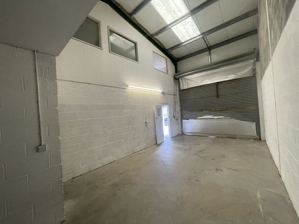 Industrial Unit in Ipplepen - photo 4