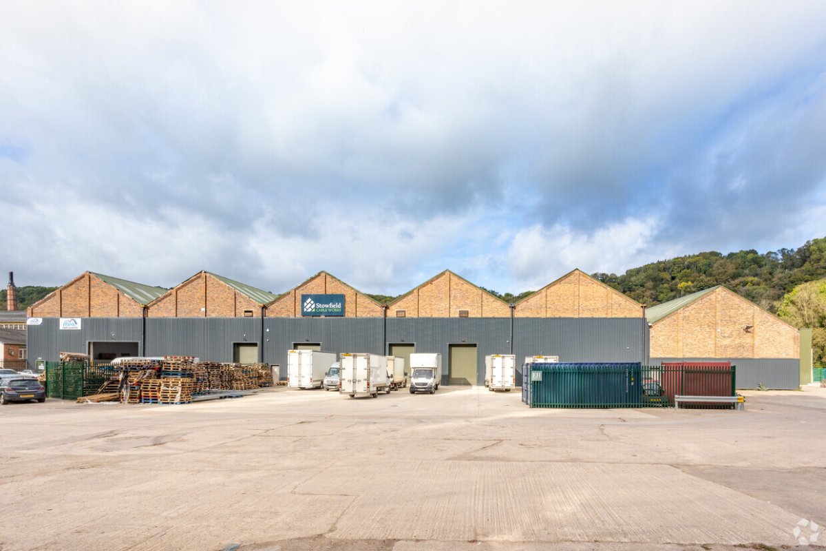 Industrial Unit in Cinderford - photo 2