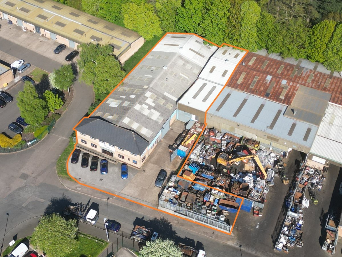 Industrial in Hinckley