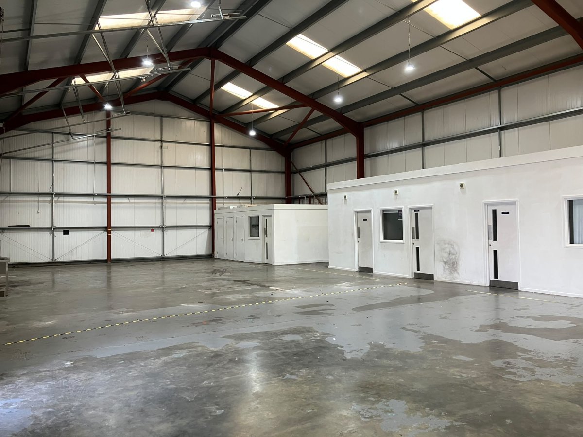 Industrial Unit in King's Lynn - photo 4