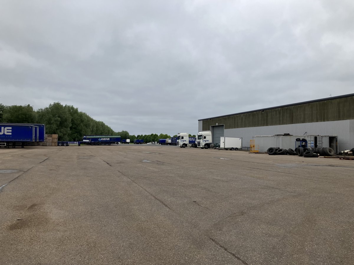 Industrial Unit in King's Lynn - photo 2