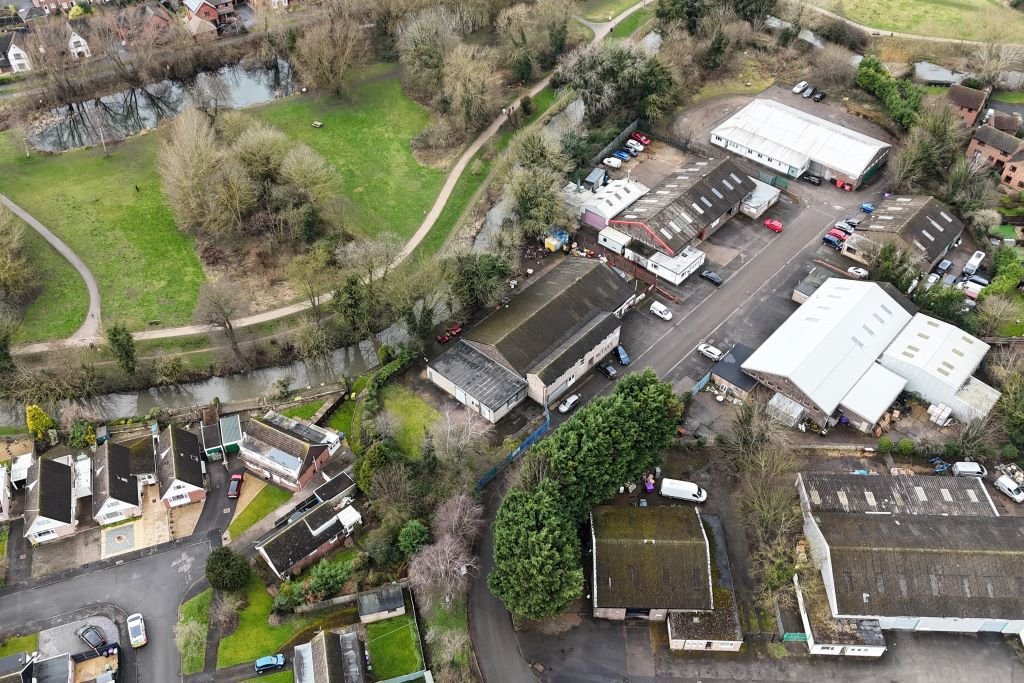 Industrial Unit in Grantham - photo 2