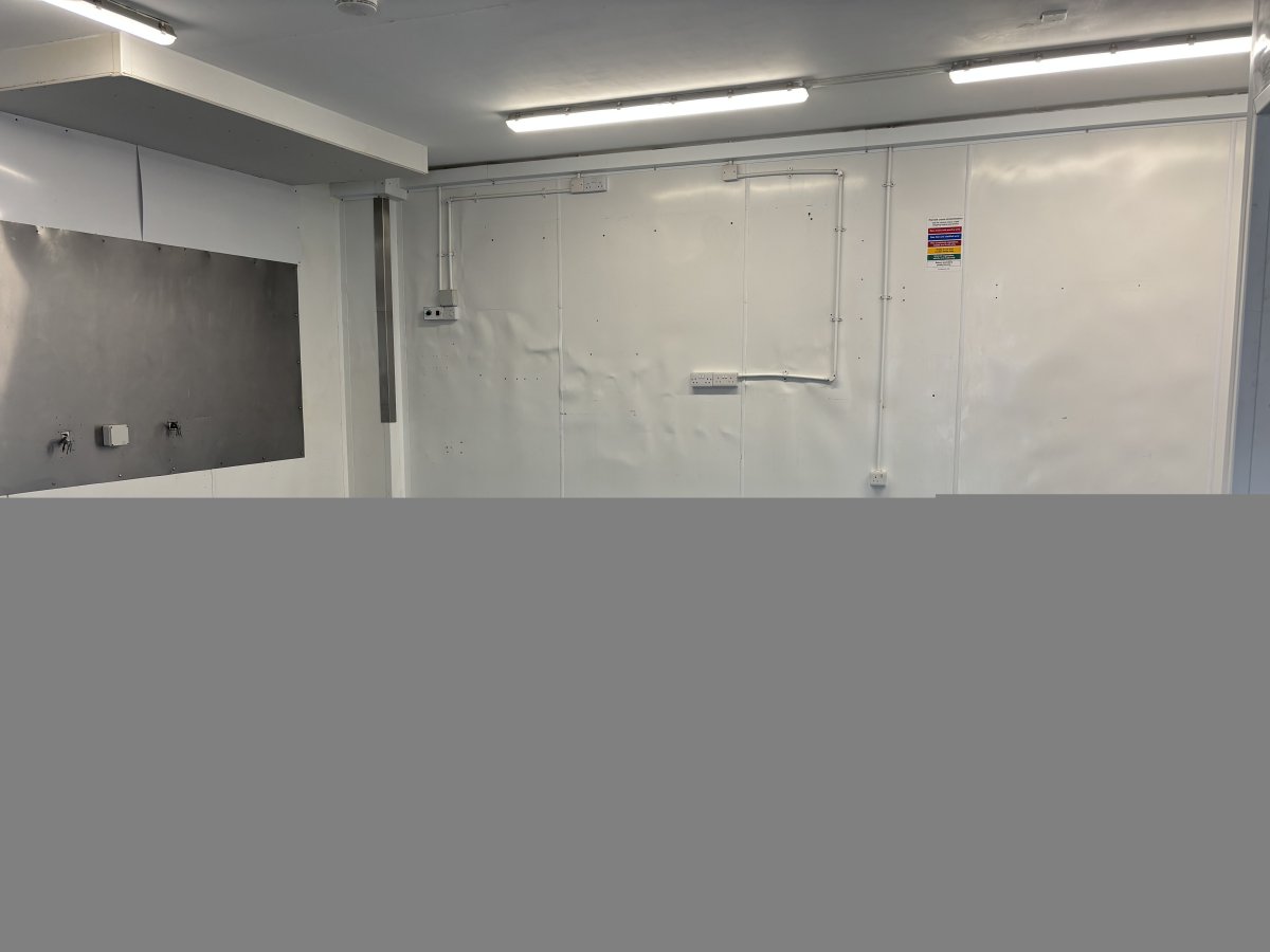 Industrial Unit in Lincoln - photo 4