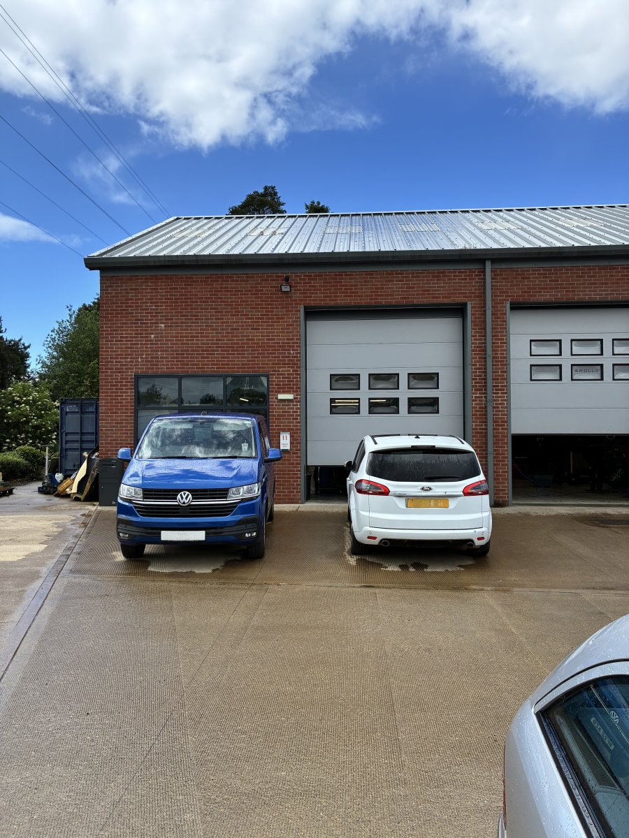 Industrial in Wroxton
