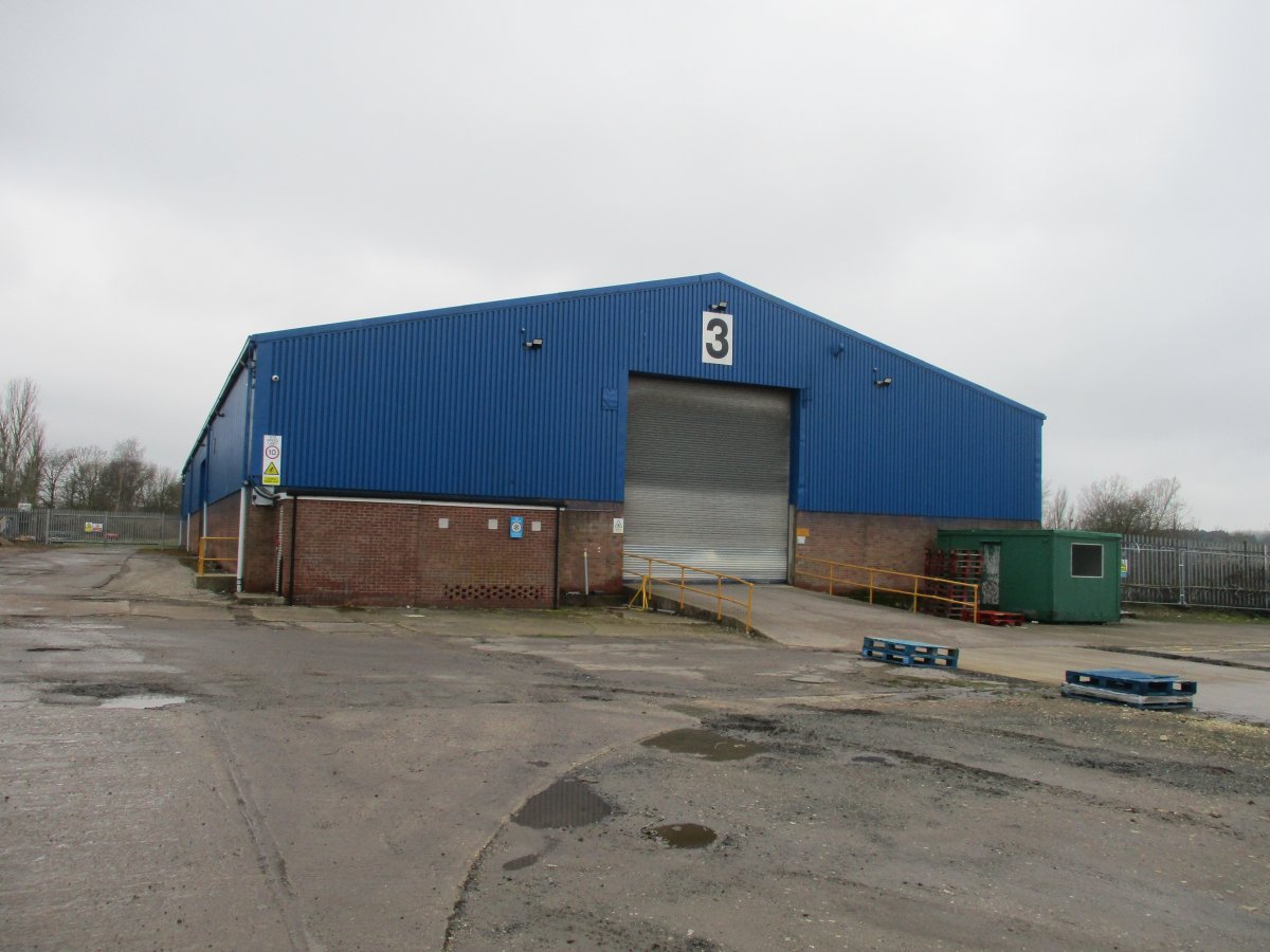 Industrial Unit in Retford - photo 2