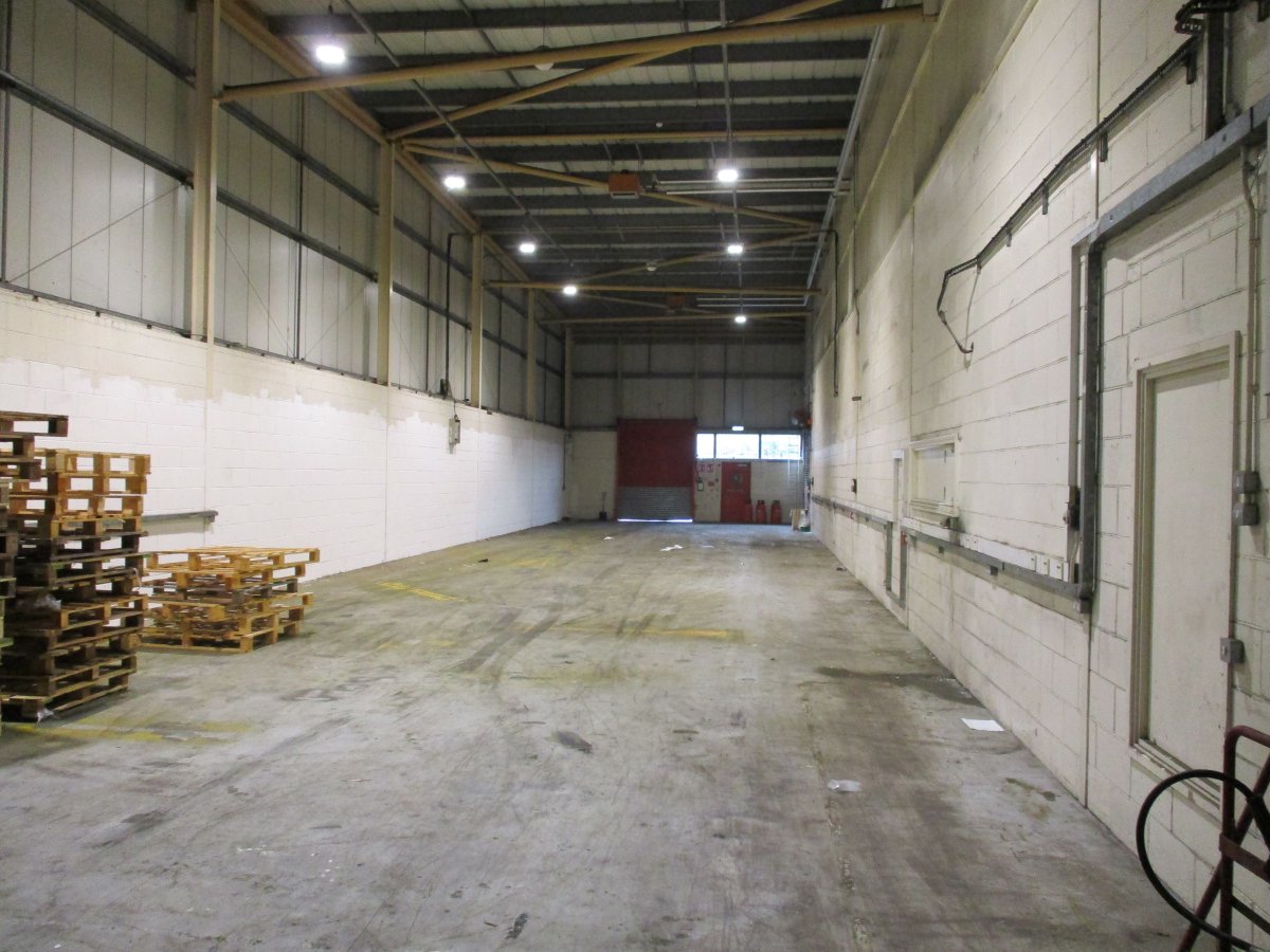 Industrial Unit in Worksop - photo 3