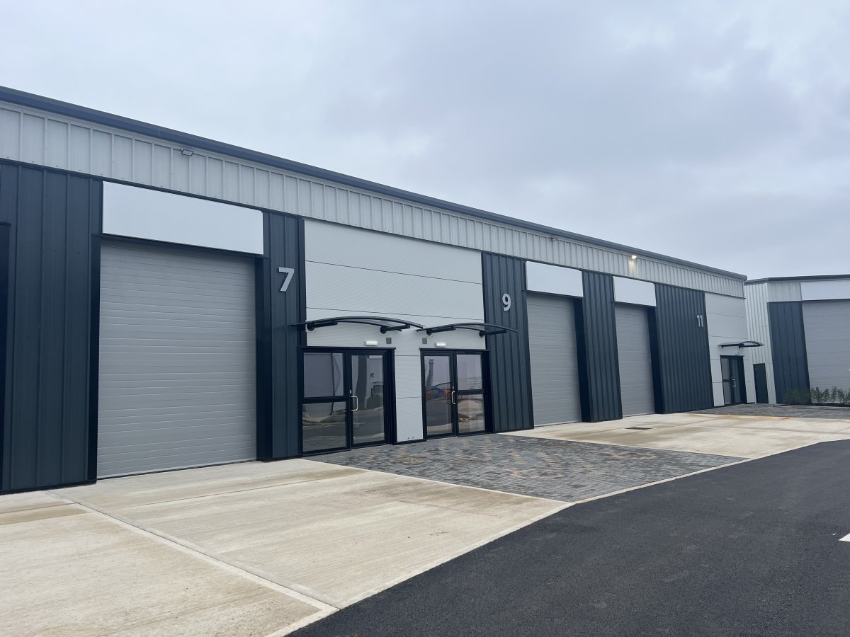 Industrial in Yaxley