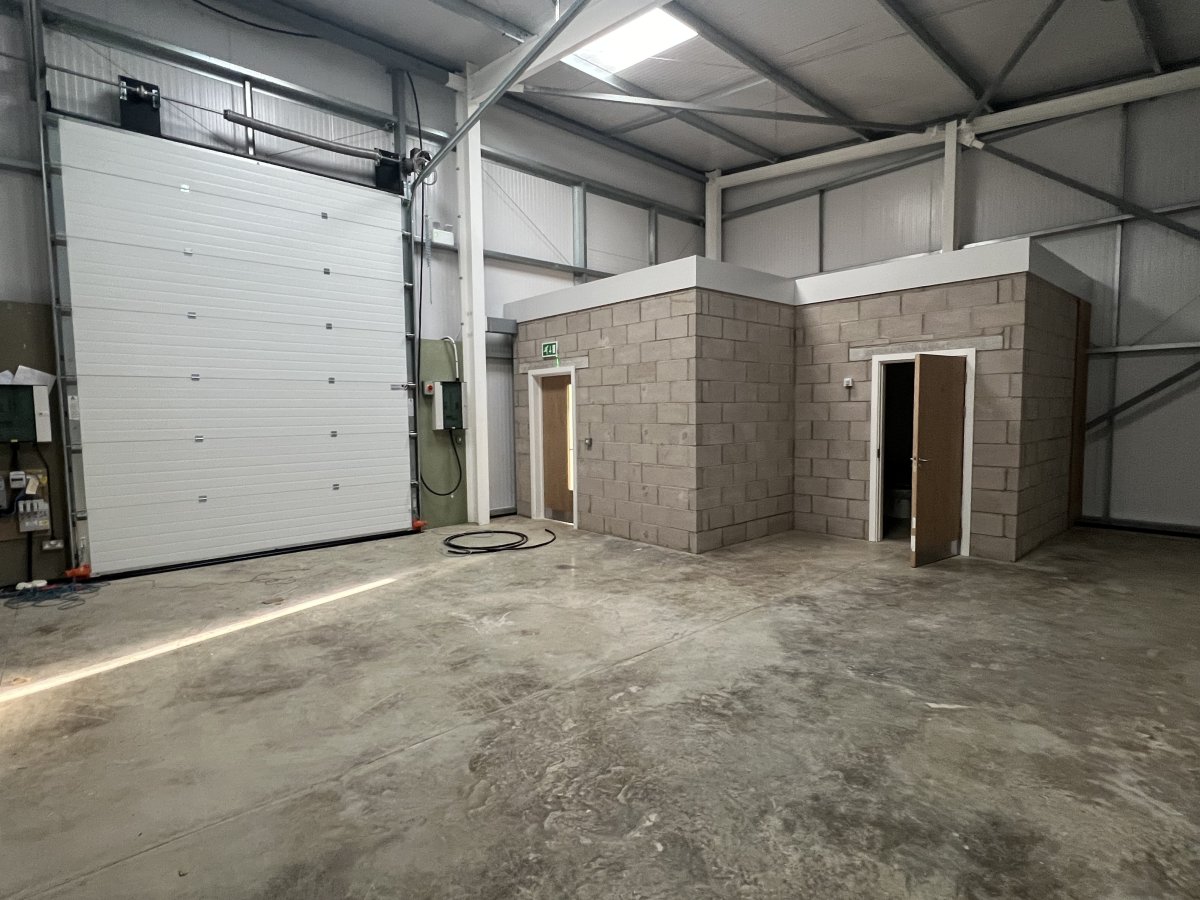 Industrial Unit in Yaxley - photo 3