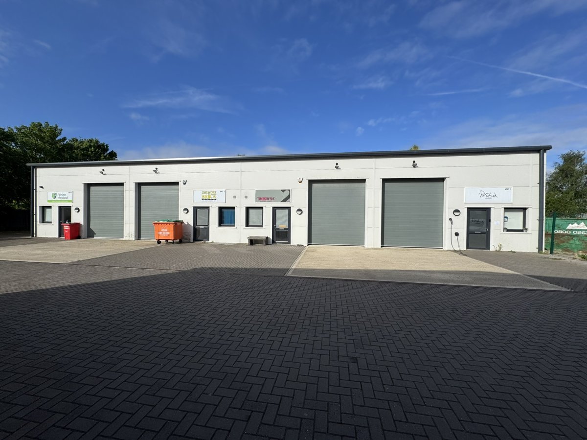 Industrial Unit in Peterborough - photo 3
