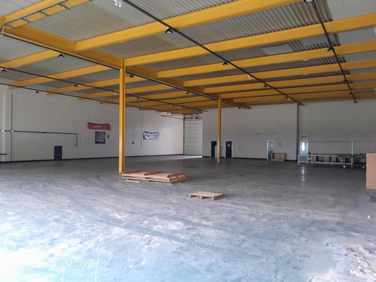 Industrial Unit in Peterborough - photo 3
