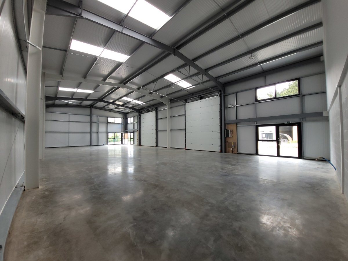 Industrial Unit in Colesden - photo 3