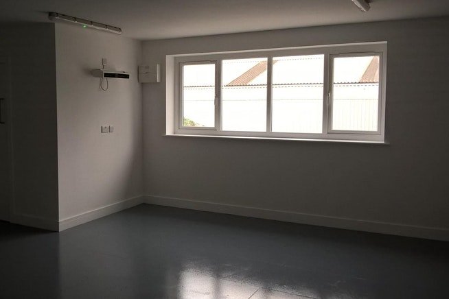 Industrial Unit in Rotherham - photo 3