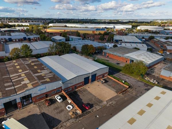 Industrial Unit in Birmingham - photo 2