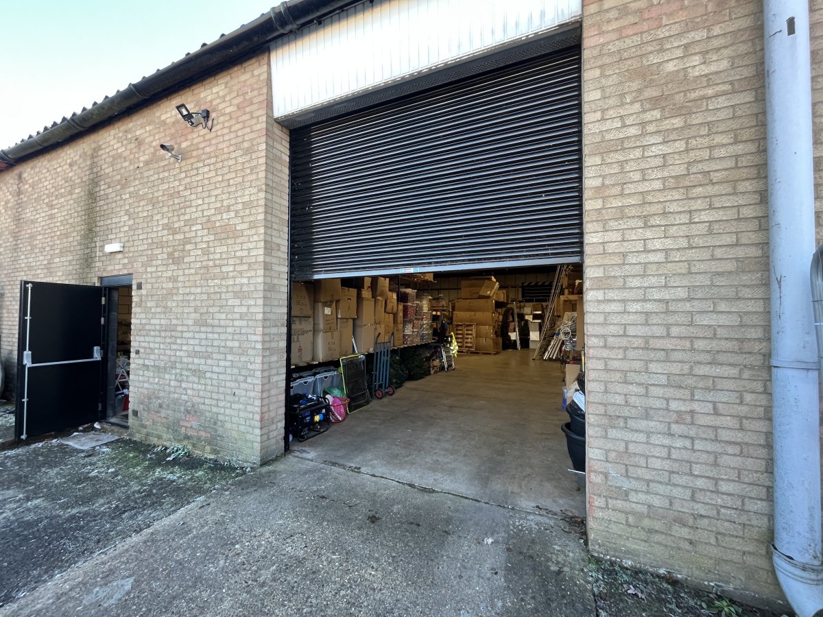 Industrial Unit in Lincoln - photo 3
