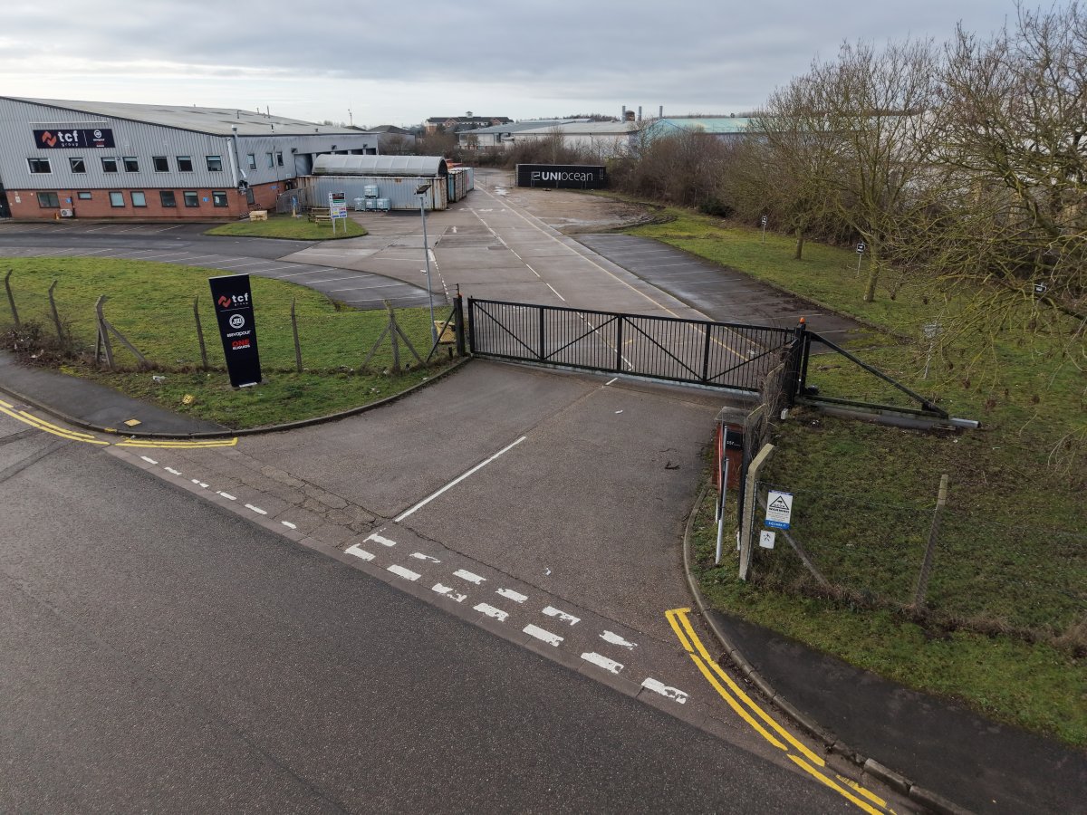 Industrial Unit in Lincoln - photo 2