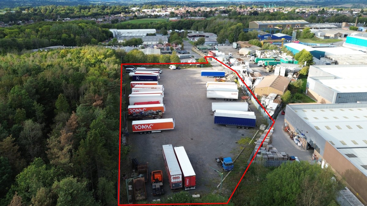 Industrial Unit in Somercotes - photo 3