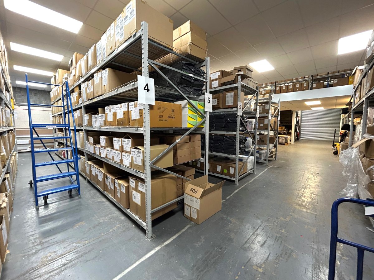 Industrial Unit in Freebournes Industrial Estate - photo 3