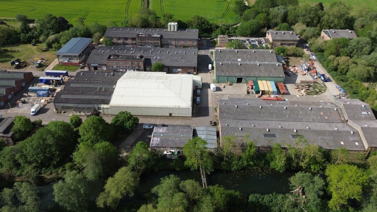 Industrial Unit in Sudbury - photo 3