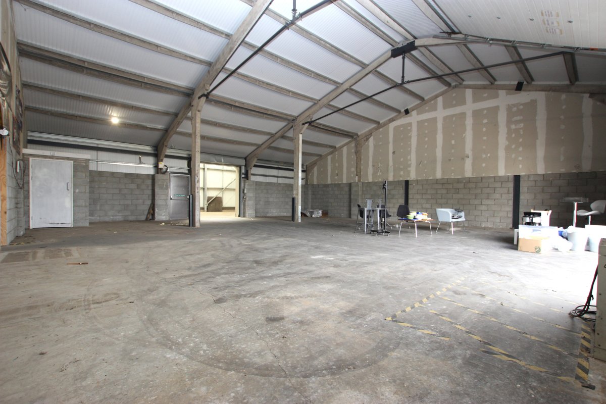 Industrial Unit in Saxilby - photo 4