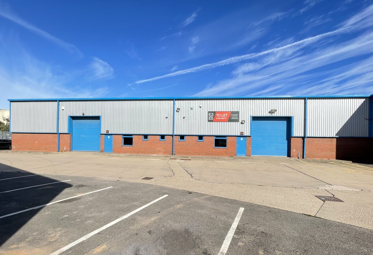 Industrial in Burton On Trent
