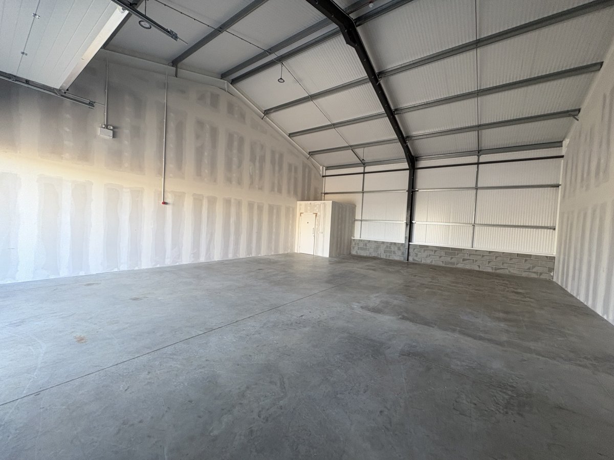 Industrial Unit in Branston - photo 2