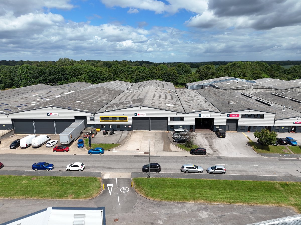 Industrial Unit in Gainsborough - photo 3