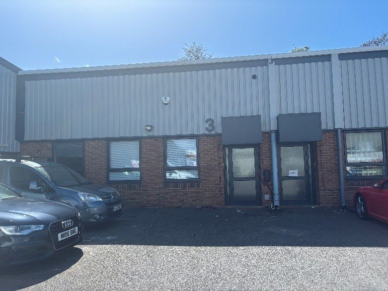 Industrial Unit in Worthing - photo 3