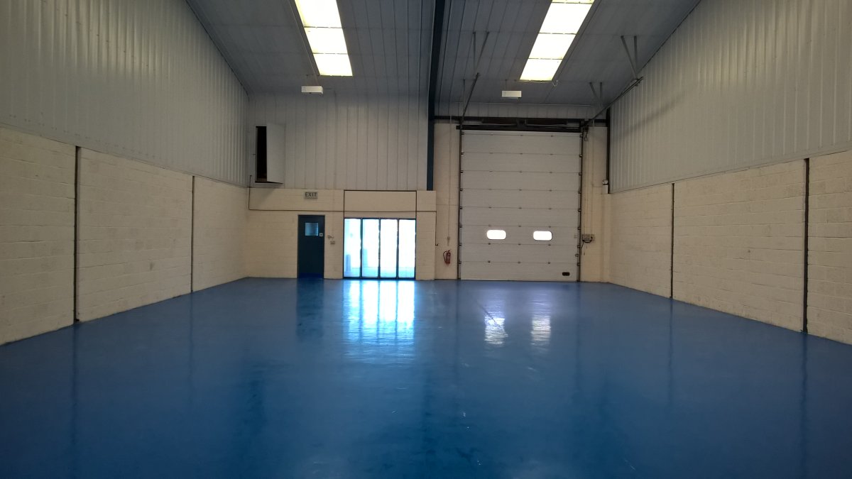 Industrial Unit in Littlehampton - photo 3