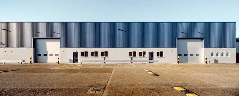 Industrial Unit in Crawley - photo 3